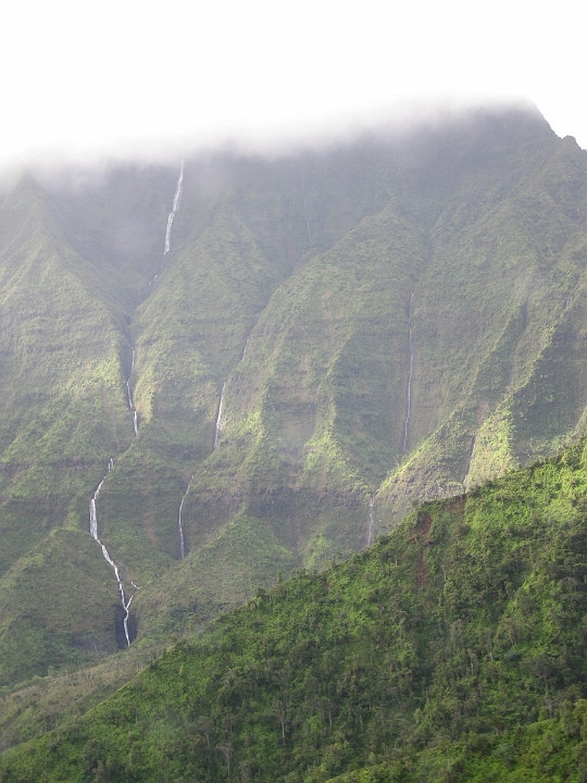 23 Kauai helicopter tour.jpg